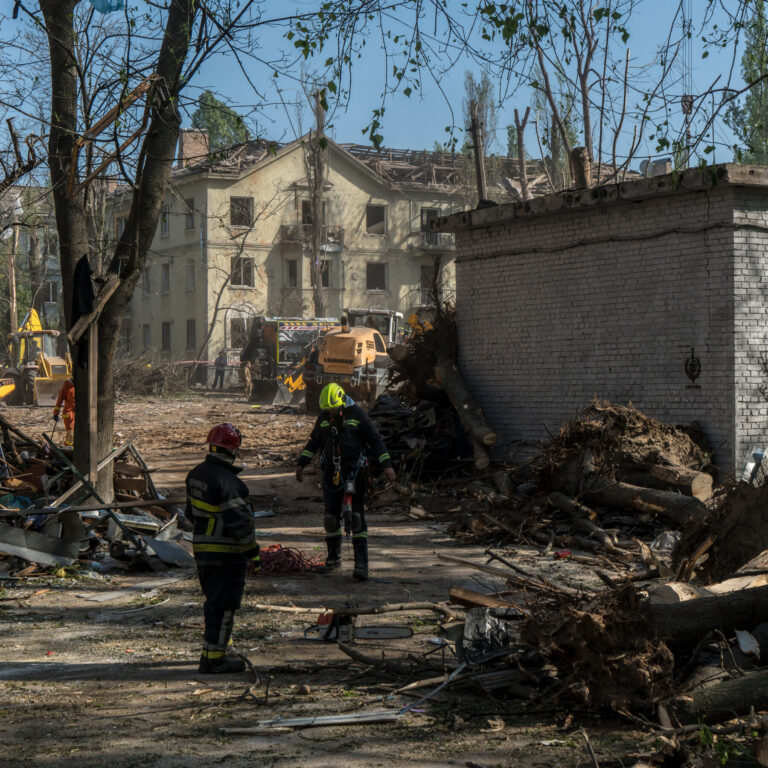 Russian Attack on Kyiv Kills 8, Ukrainian Officials Say