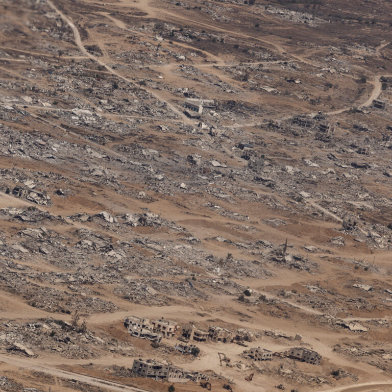 Photos From a Gaza Airdrop